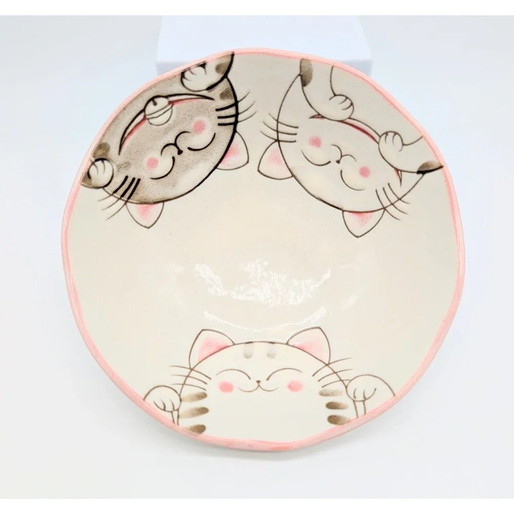 Maneki Neko Art Pottery Cat Bowl Pink Cereal Oatmeal Rice Smiling Cats 5.5